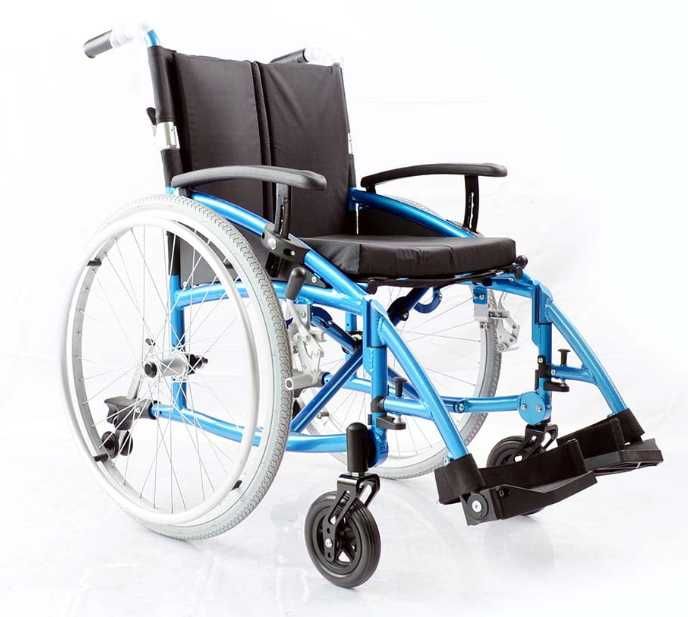 Cadeira de rodas como nova
