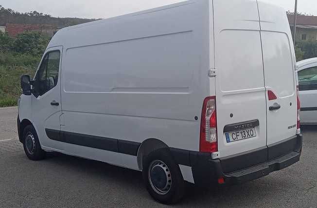 Renault Master 2.3 Dci 135cv L2H2
