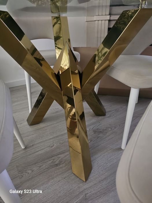 Mesa de Sala e Cadeiras