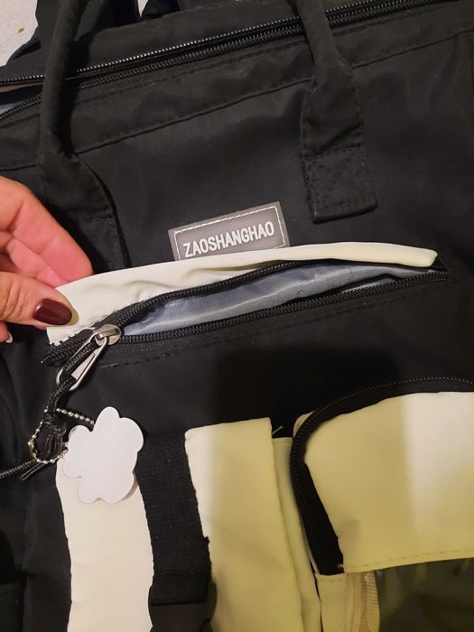 Рюкзак девочке, в школу