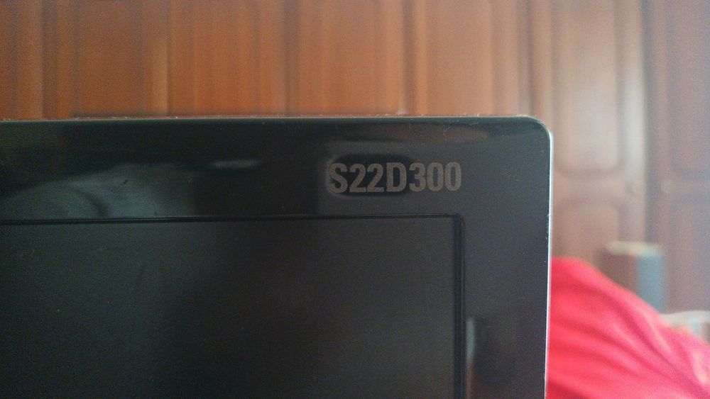 Monitor Samsung S22D300