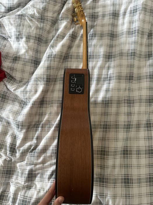 Guitarra castanha-clara VALÊNCIA