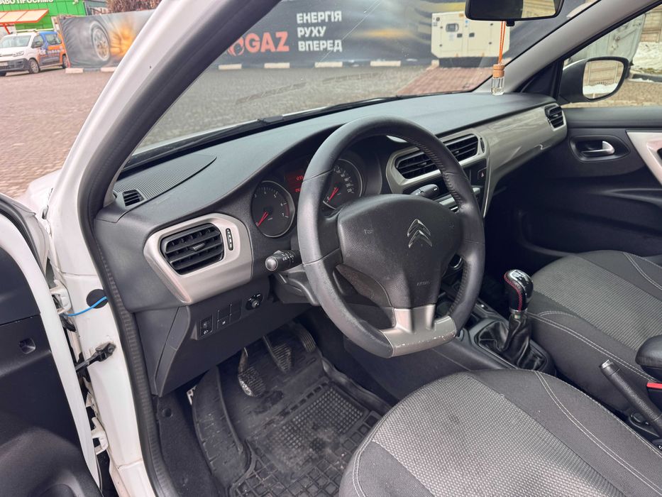 Citroen C-Elysee 2015.  1,6 дизель