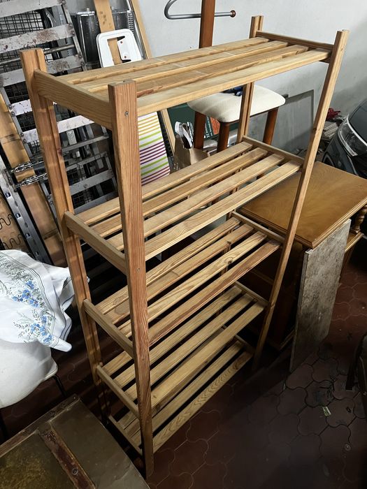 Estante em Madeira com 5 Prateleiras