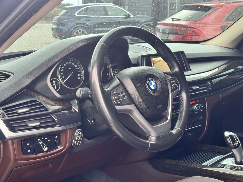 BMW X5 F15 Офіційний