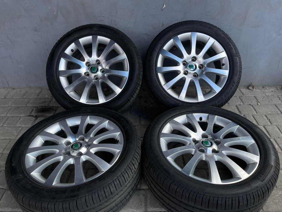 Продам комплект коліс в зброрі Skoda 5/112 R17 225/50 R17 Pirelli