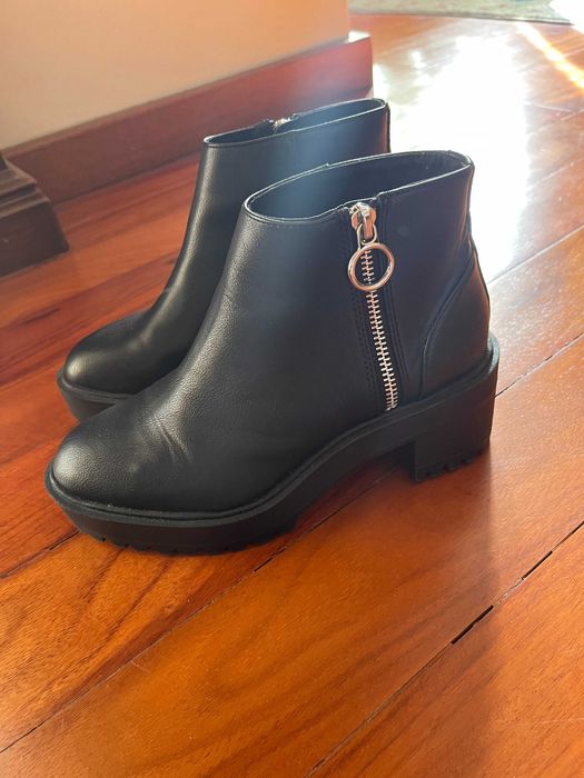 Botas pretas Pull and Bear