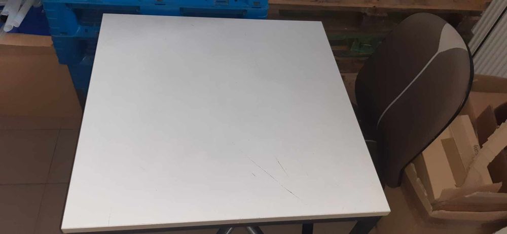 Stół roboczy  2szt 80x80, 1szt 120x80, 4szt 160x80