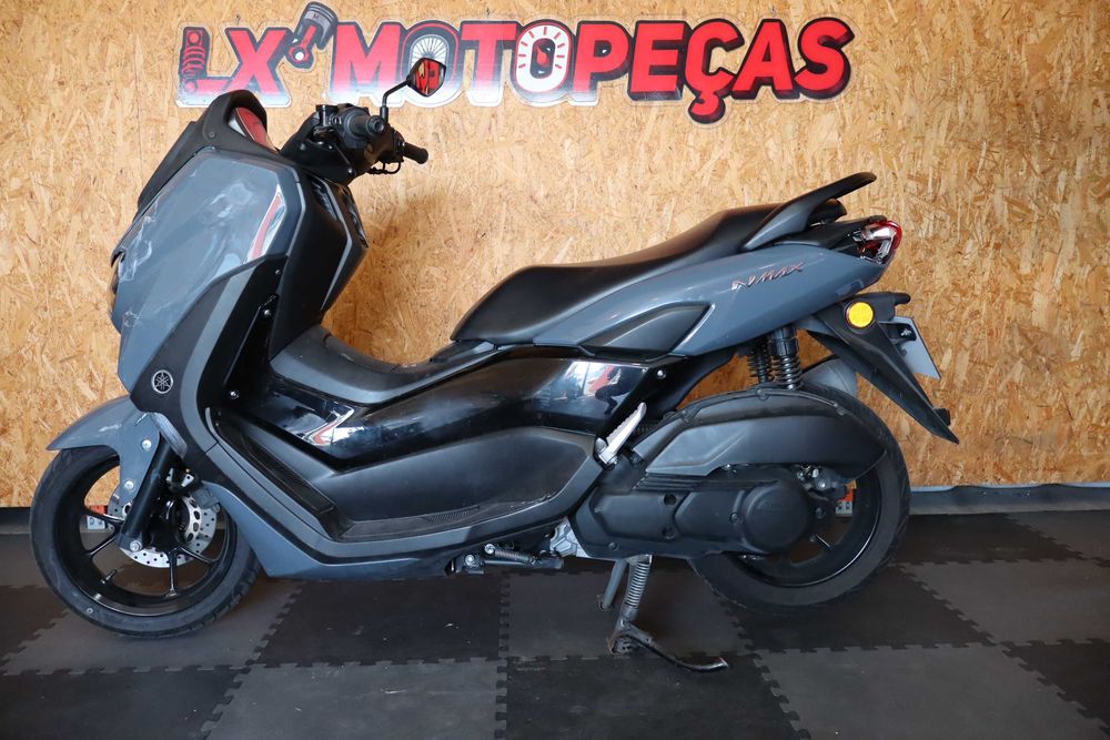 Yamaha N-max 2022 para peças