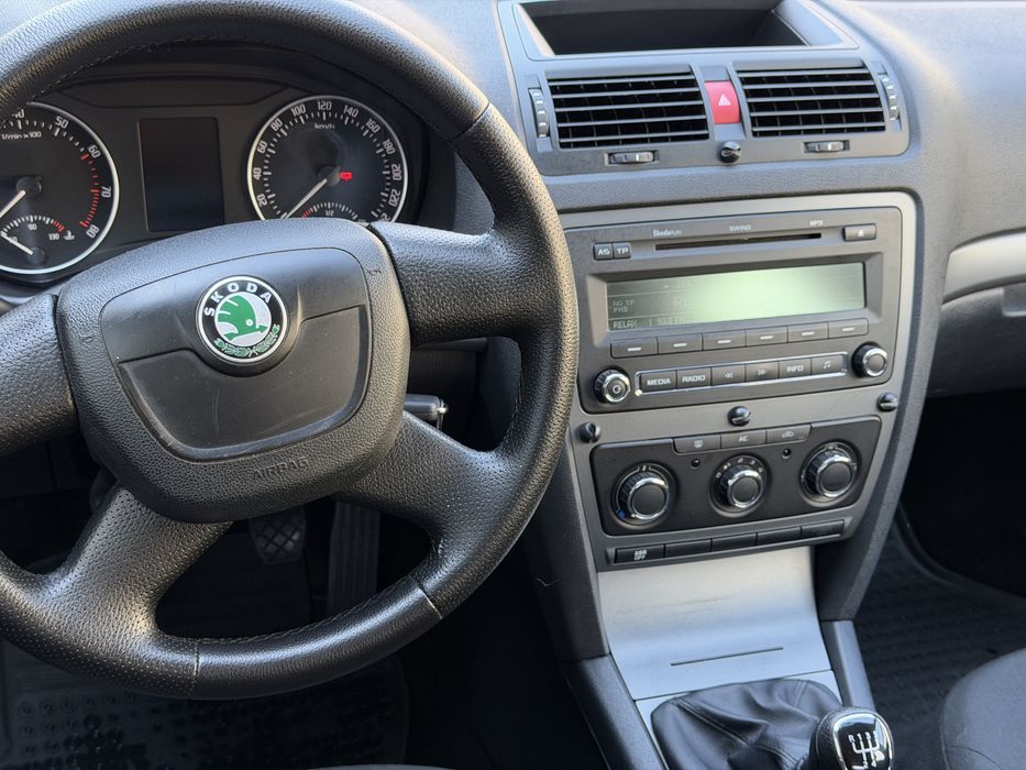 Skoda Octavia A5 2010 1.6 MPI Бензин Шкода Октавія А5 Хетчбек