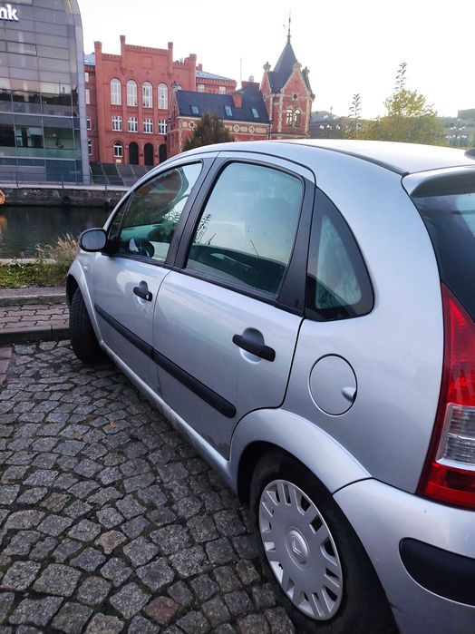 Citroen C3 srebrny