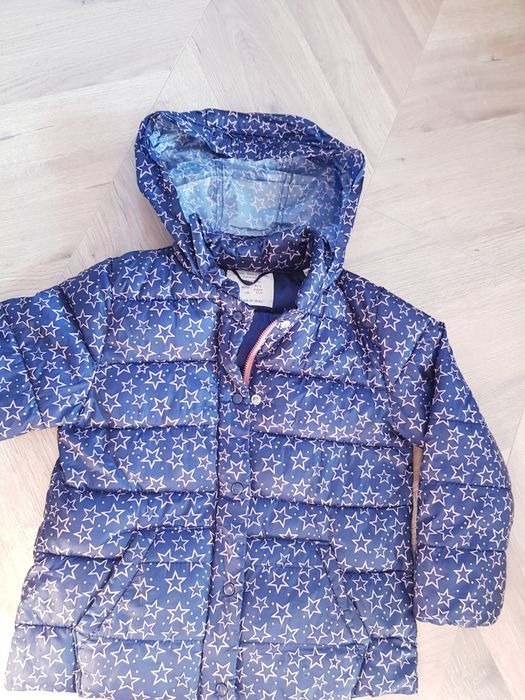 Puchowa kurtka Zara