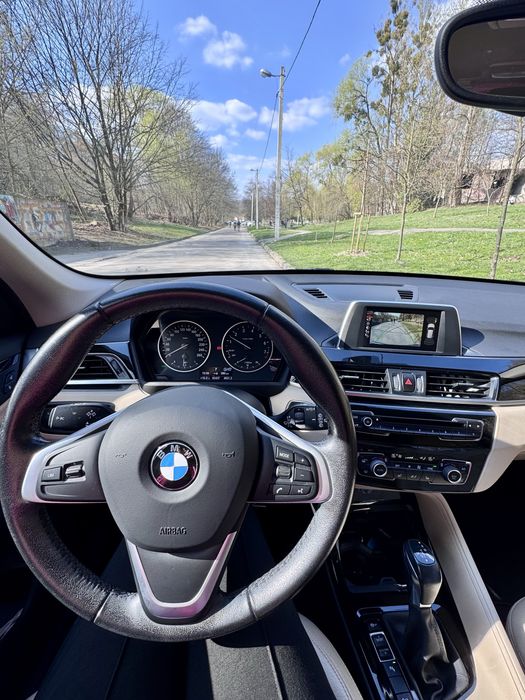 Продам BMW X1 2016 року, двигун 2л, пробіг 65000 км