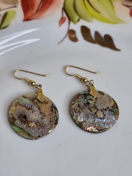 Оригінальні вінтажні сережки з натурального перламутру