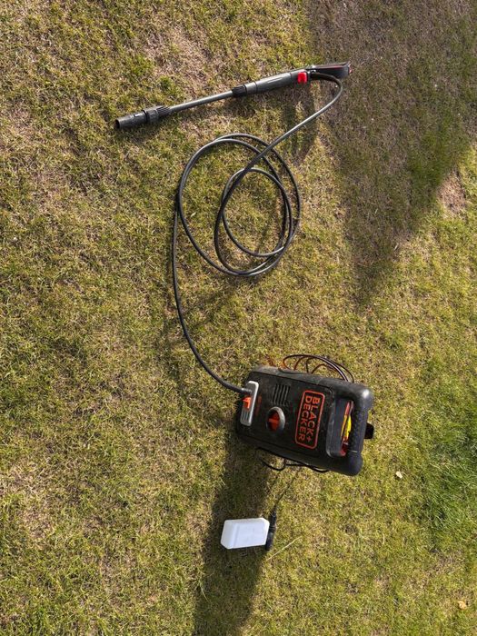 Myjka Black Decker