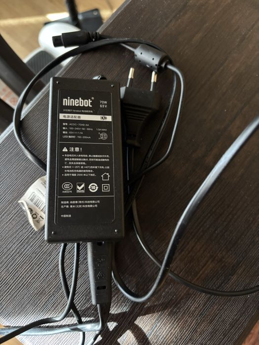 Продам сигвей ninebot