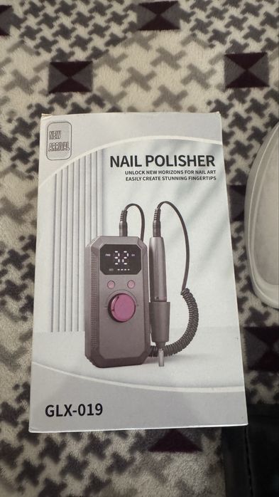 Kit para unhas - seminovo (pouco uso)