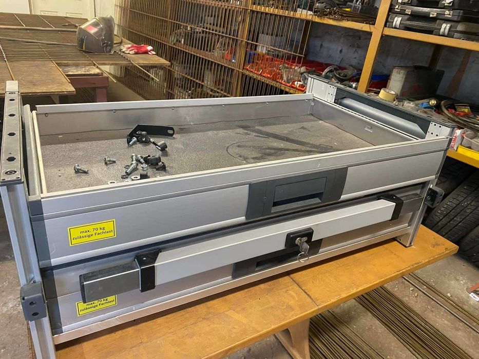 Sejf na broń do samochodu