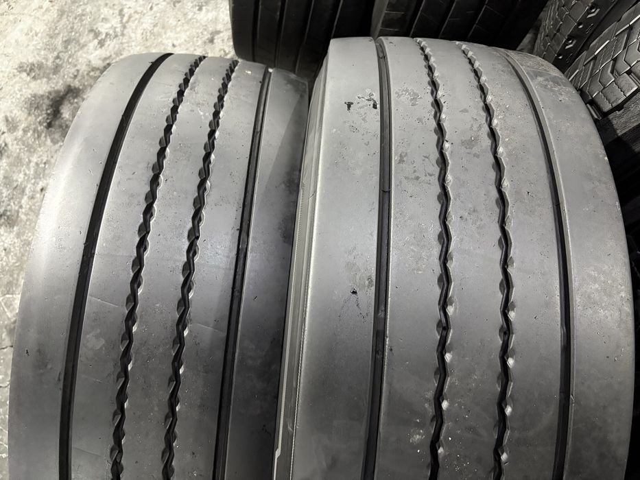 шина вантажна б/в 385/65R22,5 Continental HT3 Hybrid (2шт)