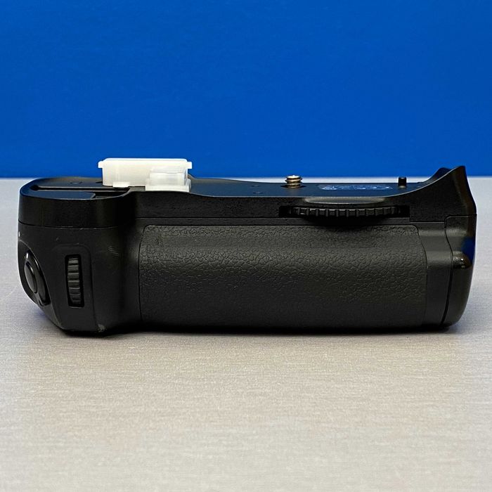 Grip Nikon MB-D10 - Punho Nikon D300/ D300S/D700