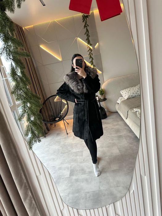 Натуральна шуба з гладкошерстої кози та чорнобурки