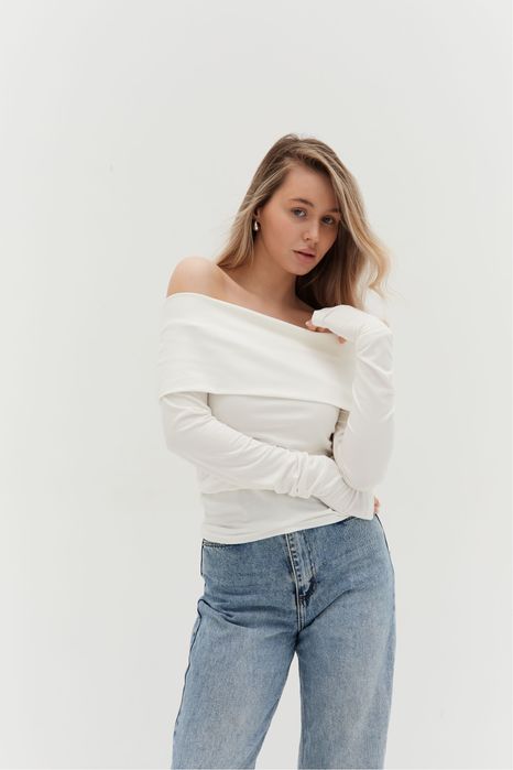 лонгслів молочний , жіноча кофта