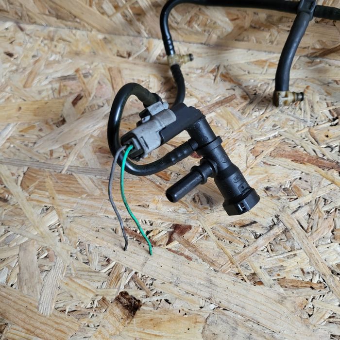 Паливна рампа з клапаном 1.5 dci Рено Меган 3 Лагуна 3 Сценік 3 Кашкай