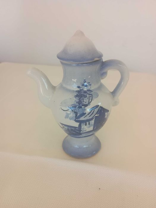 Peças de Cerâmica Decorativa – Pintura Azul