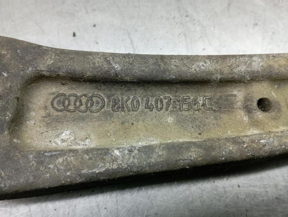 Braço de suspensão frente direito AUDI A5 Sportback (8TA)