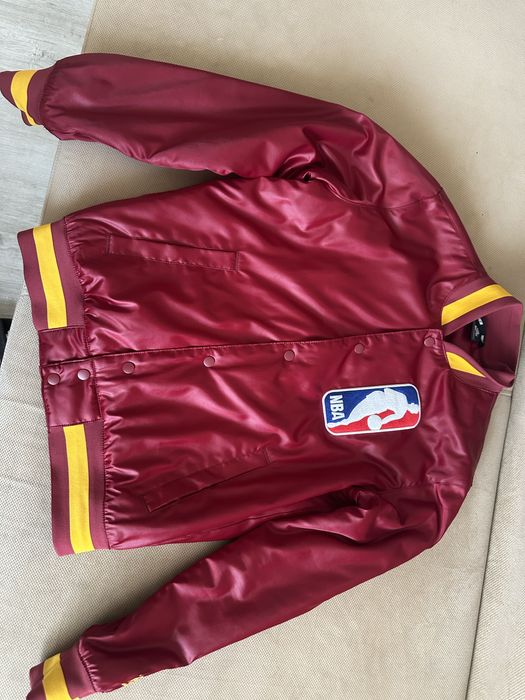 Бомбер Nike NBA розмір S