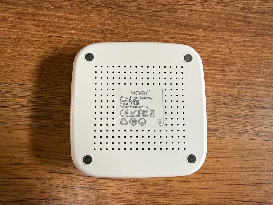 Tuya - centralka Gateway ZigBee LAN - Moes ZHUB + czujnik temperatury