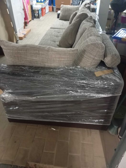 Sofá modular castanho e bege