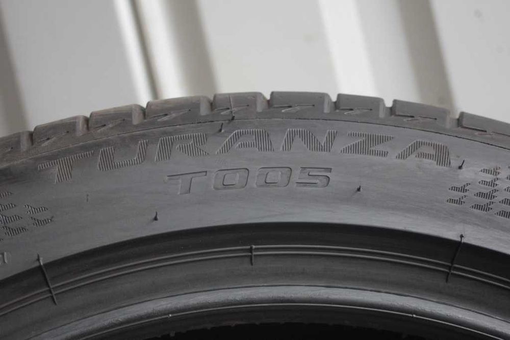 245/45/19 Bridgestone Turanza T005 245/45 R19 2021r