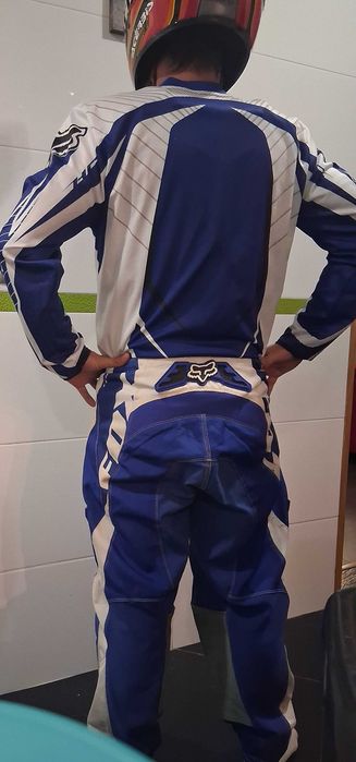 Fox Equipamento Motocross com peitoral Fox e joelheiras