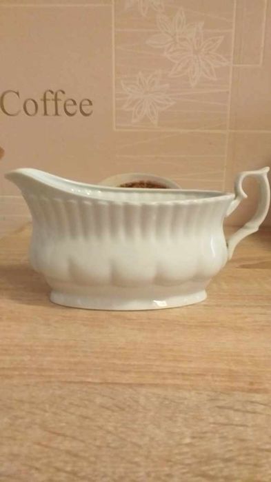 Sosjerka porcelanowa