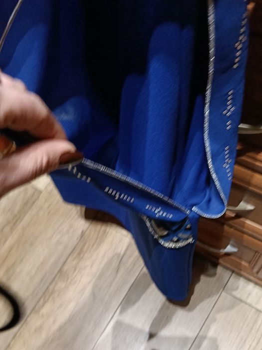 Elegancka sukienka wieczorowa