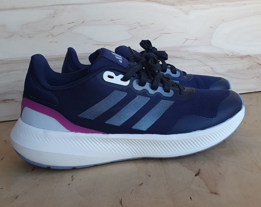 Жіночі кросівки для бігу  Adidas Runfalcon 3.0 tr w hp7567 р.39