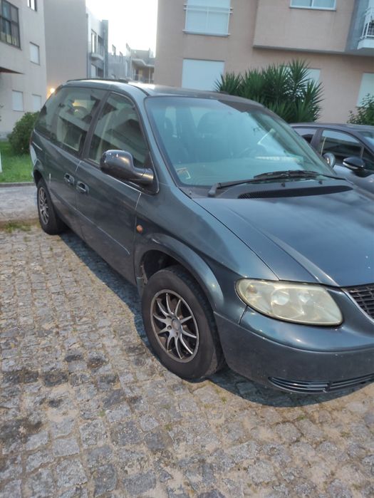 7 lugares Chrysler Voyager 2001 2.5