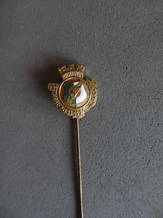 Antigo Pin Setúbal