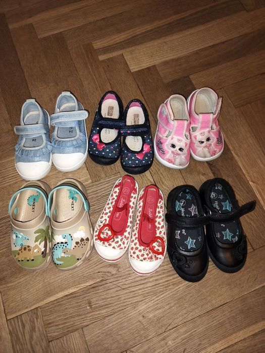 Взуття на дівчинку в садок, туфлі, крокси next, George 23, 24, 25р.