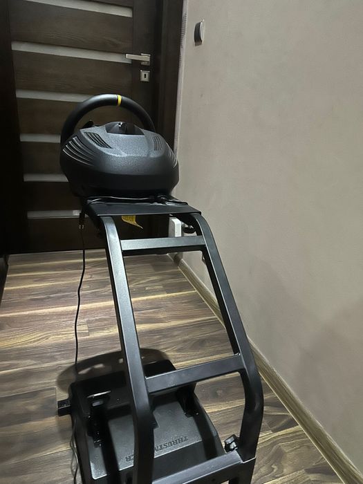 Kierownica Thrustmaster Tx Leather Xbox Pc ze stojakiem