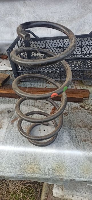 Пружина перед Mazda gj