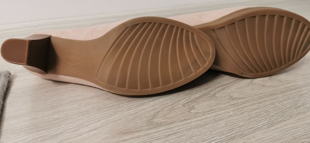 Buty, półbuty nowe 37