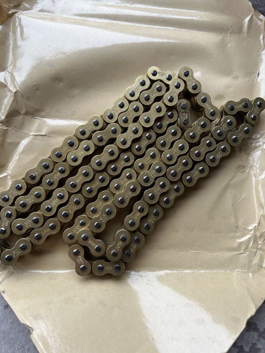 Мото ланцюг 520 сальниковий цеп сальникова 520 120 ланок