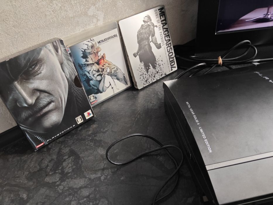Konsola PS3 FAT(dysk 500Gb) CECHH00 MG, Metal Gear Solid 4