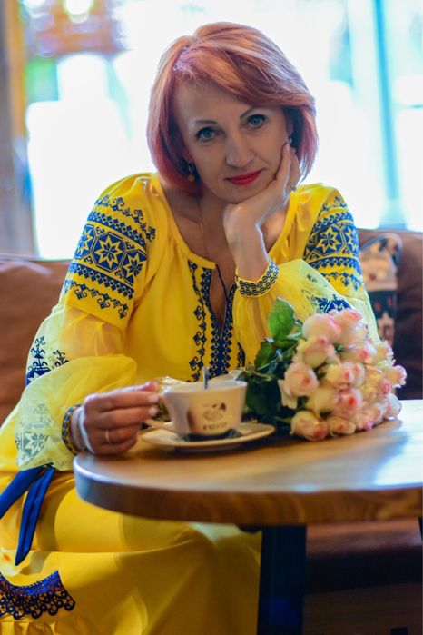 Стильні вишиті плаття вишиванки