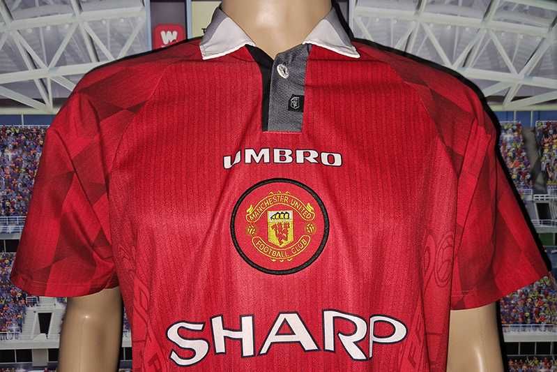 Manchester United Football Club Umbro VapaTech 1996-98 size: M-102cms