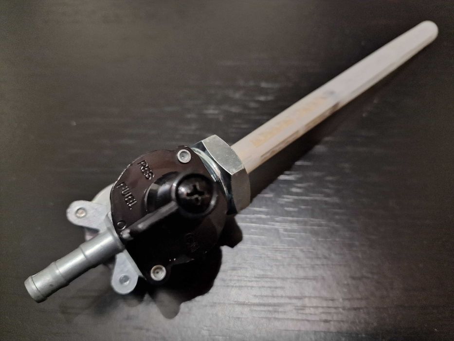 Torneira de gasolina Honda CBR CB VTR Hornet ( vários modelos )