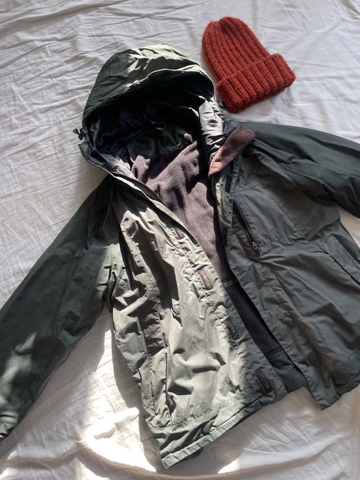 Утеплена вітровка куртка на холодну осінь