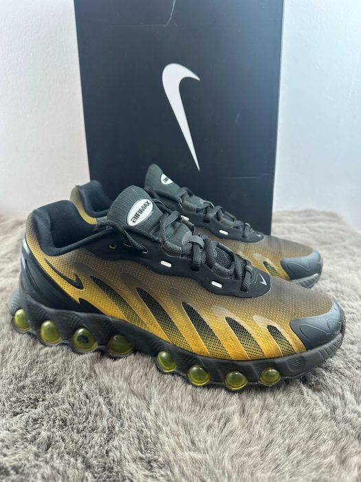 Buty męskie sportowe Nike air max Dn8 42,5